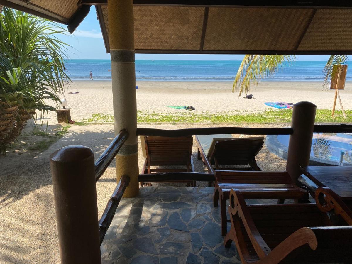 Laguna Beach Club Resort Koh Lanta Exterior photo