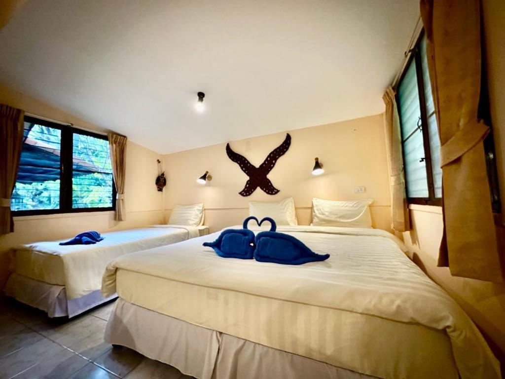 Laguna Beach Club Resort Koh Lanta Exterior photo