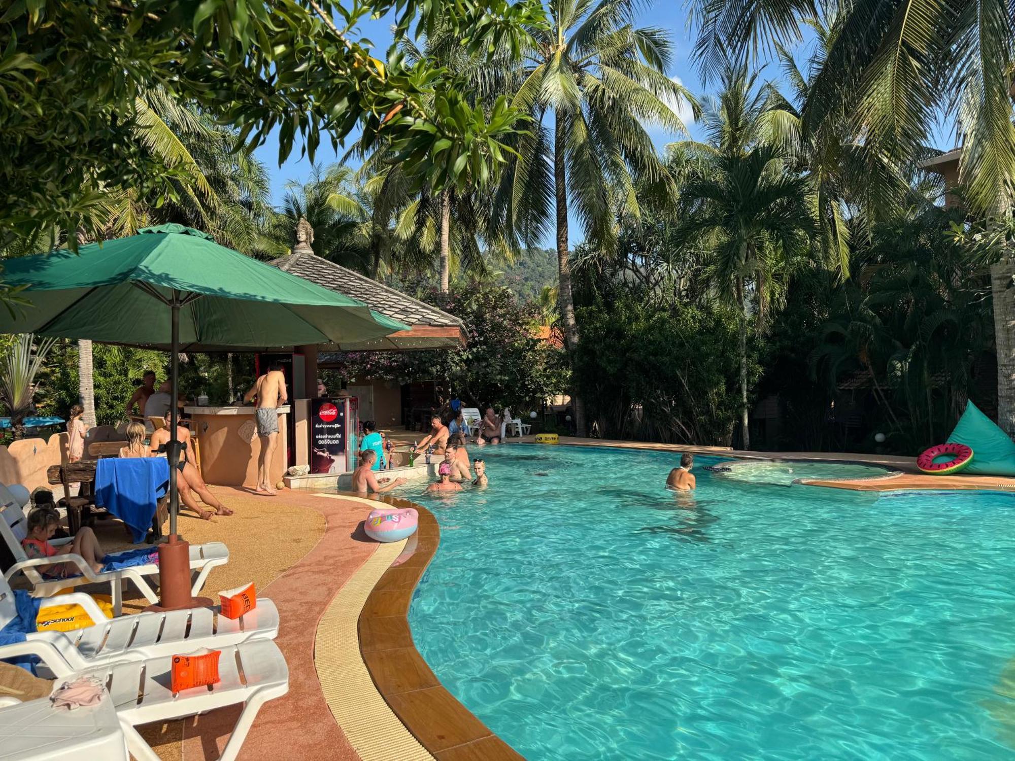 Laguna Beach Club Resort Koh Lanta Exterior photo